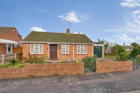 Prentis Close, Sittingbourne, Kent, ME10 2 bed bungalow for sale