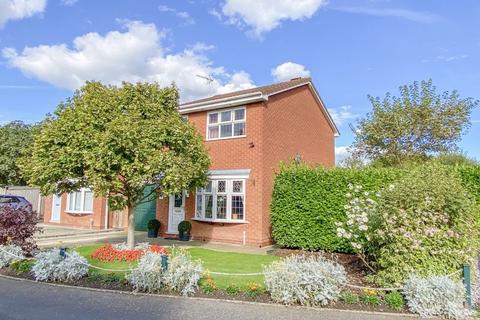 Abbeyfield Road, Wolverhampton 3 bed detached house for sale