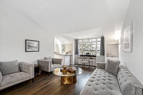 Rutland Gate, London SW7 2 bed apartment for sale