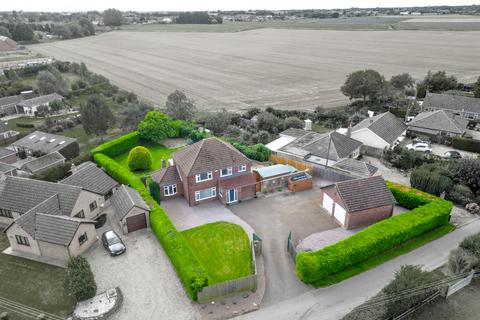 Stockwell Gate West, Whaplode... 4 bed detached house for sale