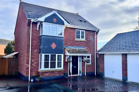 Y Clawdd, Four Crosses, Llanymynech... 4 bed detached house for sale