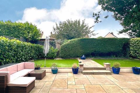 Meadowside, Penarth 4 bed detached house for sale