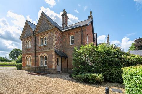 Savernake Manor, Marlborough 3 bed terraced house for sale