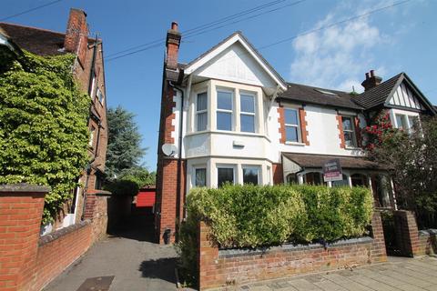 Beverley Crescent, Bedford 4 bed house for sale