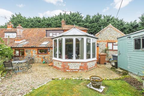Gunthorpe 2 bed cottage for sale