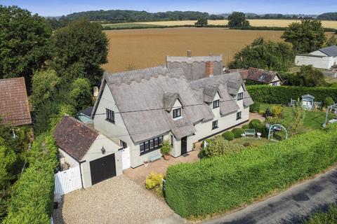 Sible Hedingham, Essex 3 bed cottage for sale