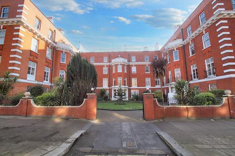 Elgin Avenue, London W9 3 bed flat for sale