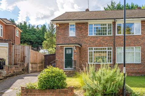 Barn Crescent, Riddlesdown, Purley 3 bed semi