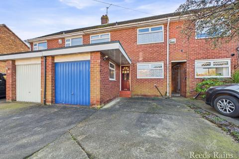 Burlington Road, East Yorkshire HU8 3 bed terraced house for sale