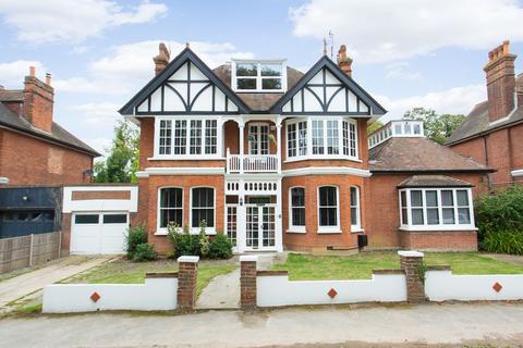 Parsonage Road, Herne Bay, CT6 6 bed detached house for sale