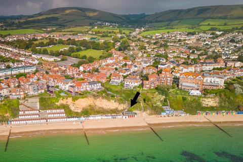 NORTH BEACH, SWANAGE Property for sale
