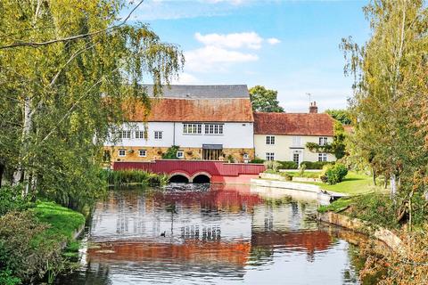 Mill Vue Road, Chelmsford, Essex, CM2 7 bed detached house for sale