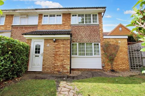Rookery Walk, Clifton, Shefford, SG17 3 bed end of terrace house for sale