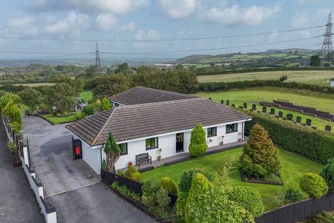 Kidwelly SA17 4 bed detached bungalow for sale