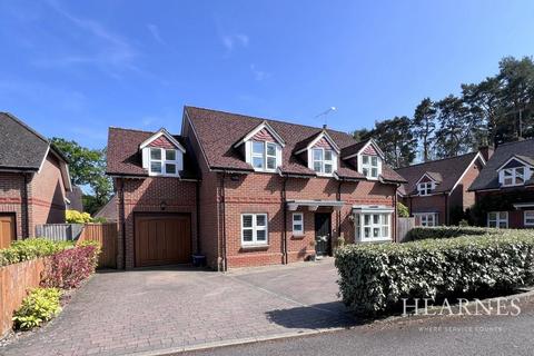 Southern Close, West Moors, Ferndown... 4 bed detached house for sale