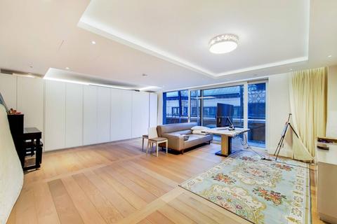 Milford House, The Strand, London, WC2R 3 bed flat for sale