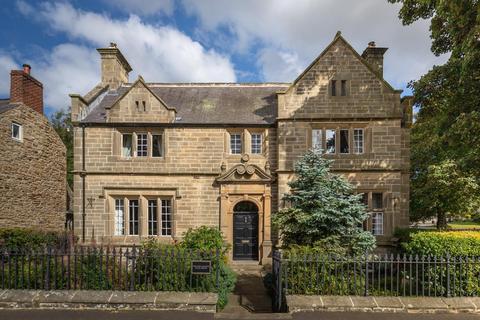 Market Place, Hexham NE47 4 bed detached house for sale