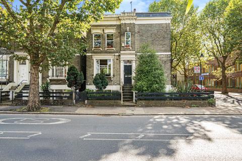 Southwark Park Road, London 2 bed apartment for sale