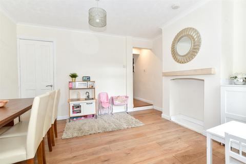 Malling Road, Snodland, Kent 2 bed terraced house for sale