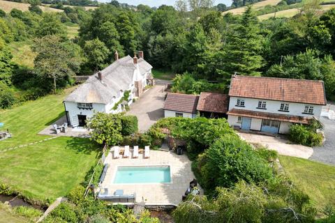 Silverton, Exeter, EX5 6 bed detached house for sale