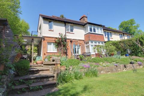 Monahan Avenue, West Purley 4 bed semi