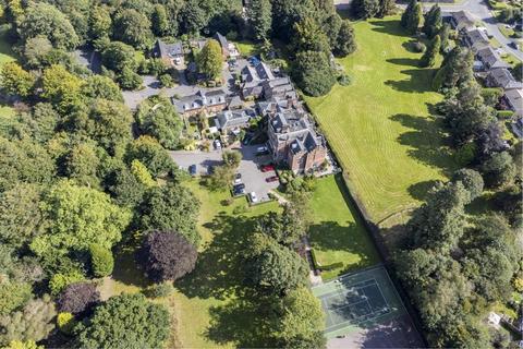 Rocks Road, Uckfield 2 bed mews for sale