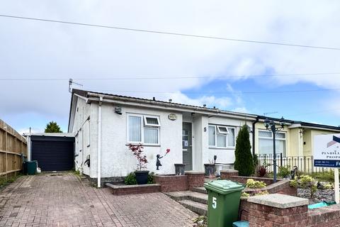 2 bedroom semi-detached bungalow for sale