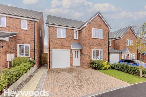 Basil Grove, Newcastle, Staffordshire 4 bed detached house for sale