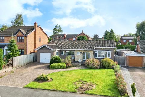 Woodcroft Avenue, Tamworth 3 bed detached bungalow for sale