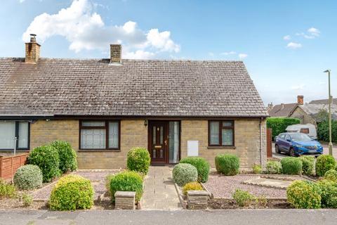 Middleton Stoney,  Oxfordshire,  OX25 2 bed bungalow for sale