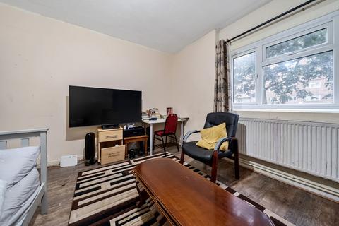 Peckham Rye, London 1 bed apartment for sale