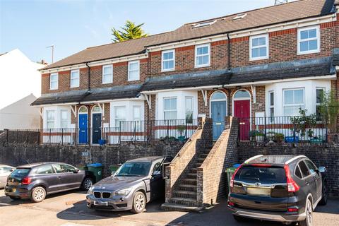 Dacre Gardens, Upper Beeding 4 bed terraced house for sale