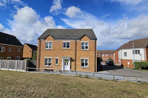 Welland Gardens, Bingham 4 bed detached house for sale