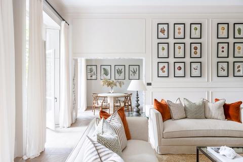 Queen's Gate, London SW7 3 bed flat for sale