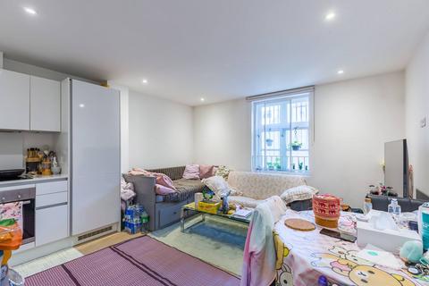 Tower Hamlets E14, Tower Hamlets... 1 bed flat for sale