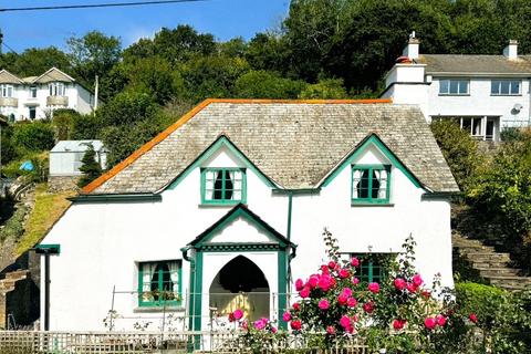 Shutta, Cornwall PL13 2 bed detached house for sale