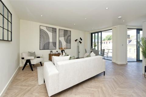 High Street, Beckenham, BR3 3 bed apartment for sale