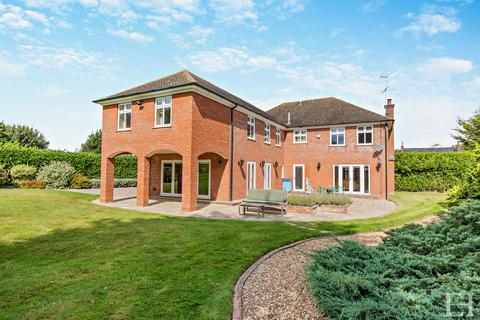 Tilbrook, Huntingdon 5 bed detached house for sale