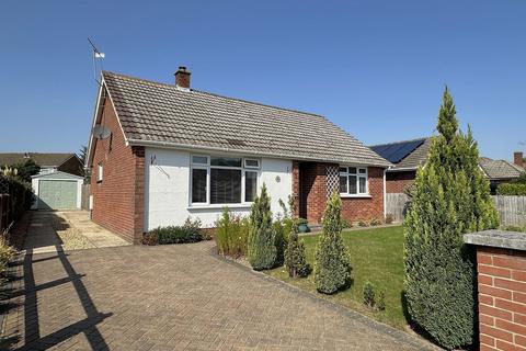 Norman Road, Blackfield, SO45 3 bed detached house for sale