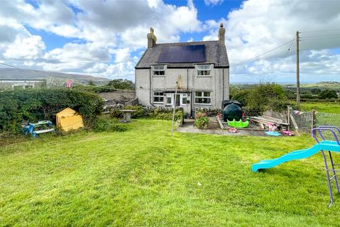 Deiniolen, Caernarfon, Gwynedd, LL55 4 bed detached house for sale