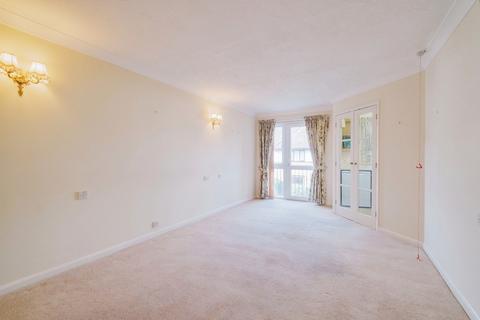 Custerson Court, Saffron Walden CB11 1 bed apartment for sale