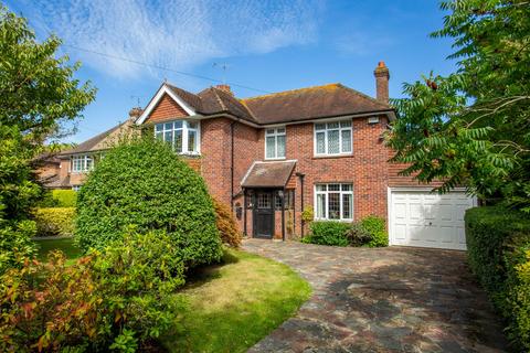 Brooke Road, Ashford, TN24 3 bed detached house for sale