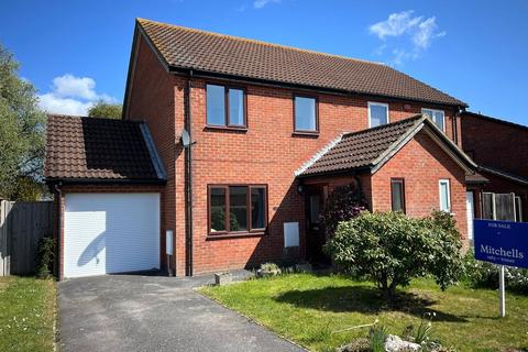 Sorrell Way, Christchurch BH23 3 bed semi