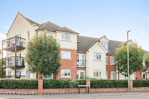 Laleham Road, Shepperton, TW17 2 bed retirement property for sale