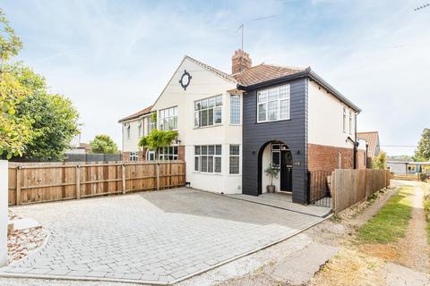 London Road, Downham Market PE38 3 bed semi