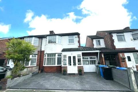 Hampson Road, Stretford, M32 9JH 4 bed semi