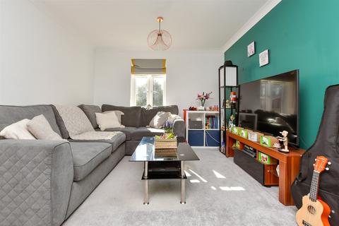 Talfourd Way, Redhill, Surrey 2 bed apartment for sale