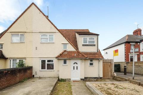 5 bedroom semi-detached house for sale