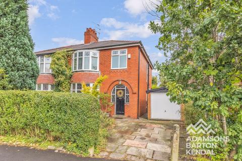 Moorgate Avenue, Bamford, Rochdale OL11 3 bed semi