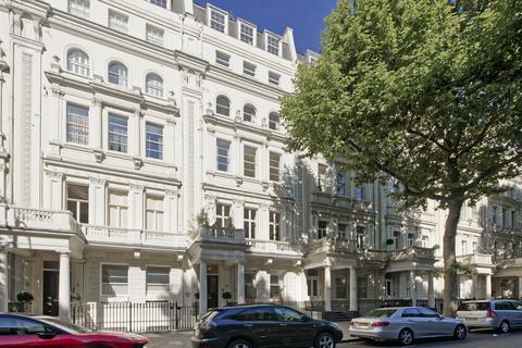 Queen's Gate, London, SW7 1 bed duplex for sale